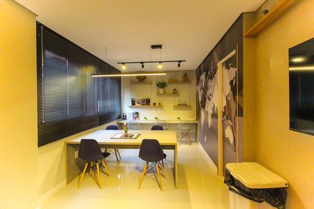 Apartamento à venda com 46m², 2 quartos e 1 vaga Apartamento à venda com 46m², 2 quartos e 1 vagaCoworking