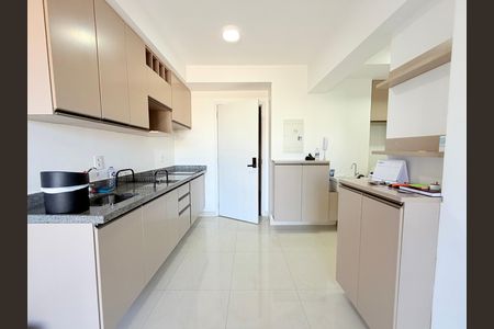 Sala/cozinha  de apartamento para alugar com 2 quartos, 59m² em Brooklin, São Paulo