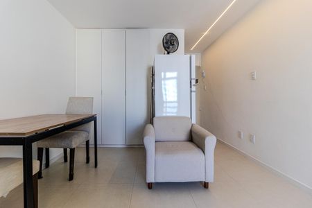 Studio para alugar com 30m², 1 quarto e sem vaga Studio para alugar com 30m², 1 quarto e sem vagaStudio