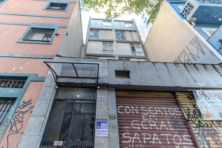 Studio para alugar com 30m², 1 quarto e sem vaga Studio para alugar com 30m², 1 quarto e sem vagaFachada