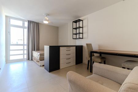Studio para alugar com 30m², 1 quarto e sem vaga Studio para alugar com 30m², 1 quarto e sem vagaStudio