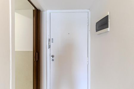 Studio para alugar com 30m², 1 quarto e sem vaga Studio para alugar com 30m², 1 quarto e sem vagaEntrada