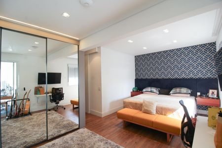 Apartamento à venda com 187m², 3 quartos e 3 vagas Apartamento à venda com 187m², 3 quartos e 3 vagasSuíte 1