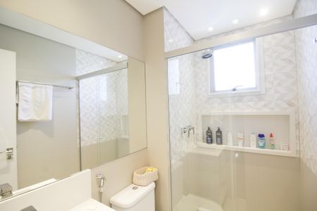Apartamento à venda com 187m², 3 quartos e 3 vagas Apartamento à venda com 187m², 3 quartos e 3 vagasBanheiro da Suíte 2