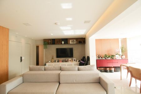 Apartamento à venda com 187m², 3 quartos e 3 vagas Apartamento à venda com 187m², 3 quartos e 3 vagasSala