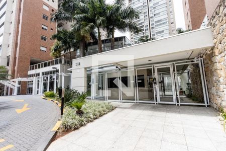 Apartamento à venda com 187m², 3 quartos e 3 vagas Apartamento à venda com 187m², 3 quartos e 3 vagasFachada