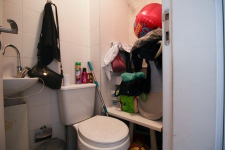 Apartamento à venda com 187m², 3 quartos e 3 vagas Apartamento à venda com 187m², 3 quartos e 3 vagasÁrea de Serviço