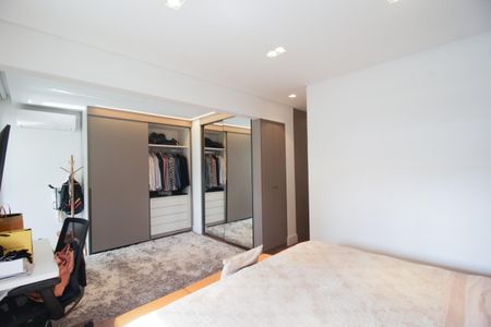 Apartamento à venda com 187m², 3 quartos e 3 vagas Apartamento à venda com 187m², 3 quartos e 3 vagasSuíte 1