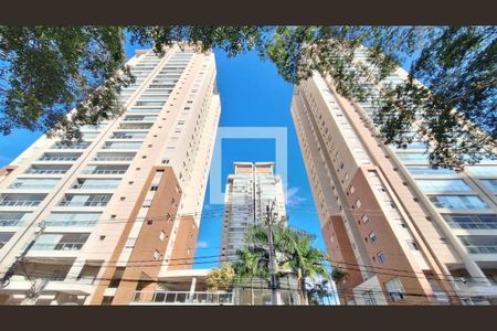 Apartamento à venda com 187m², 3 quartos e 3 vagas Apartamento à venda com 187m², 3 quartos e 3 vagasFachada