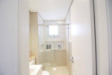 Apartamento à venda com 187m², 3 quartos e 3 vagas Apartamento à venda com 187m², 3 quartos e 3 vagasBanheiro da Suíte 2