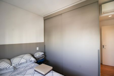 Apartamento à venda com 187m², 3 quartos e 3 vagas Apartamento à venda com 187m², 3 quartos e 3 vagasSuíte 2
