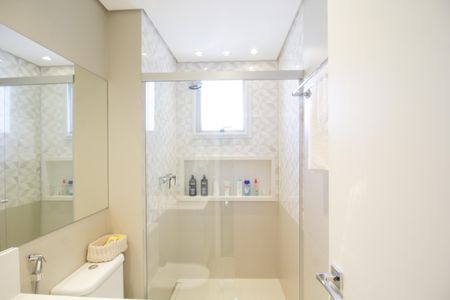 Apartamento à venda com 187m², 3 quartos e 3 vagas Apartamento à venda com 187m², 3 quartos e 3 vagasBanheiro da Suíte 2