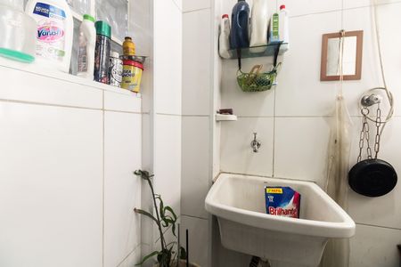 Área de Serviço de apartamento para alugar com 3 quartos, 96m² em Parque São Jorge, São Paulo