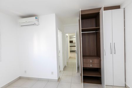 Apartamento à venda com 65m², 2 quartos e 1 vaga Apartamento à venda com 65m², 2 quartos e 1 vagaQUARTO Nº 2 - SUITE