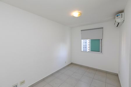Apartamento à venda com 65m², 2 quartos e 1 vaga Apartamento à venda com 65m², 2 quartos e 1 vagaQUARTO Nº 2 - SUITE