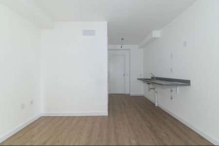 Quarto de kitnet/studio para alugar com 1 quarto, 24m² em Vila Cordeiro, São Paulo