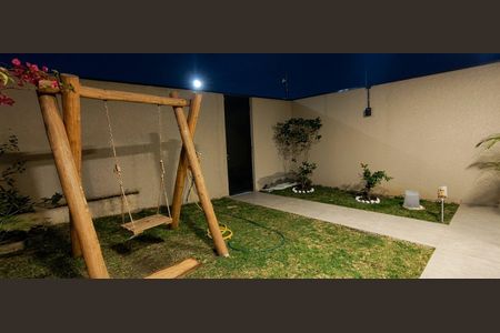 Playground de casa à venda com 3 quartos, 167m² em Uberaba, Curitiba