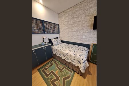 Quarto de casa à venda com 3 quartos, 167m² em Uberaba, Curitiba
