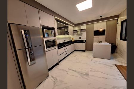 Cozinha de casa à venda com 3 quartos, 167m² em Uberaba, Curitiba