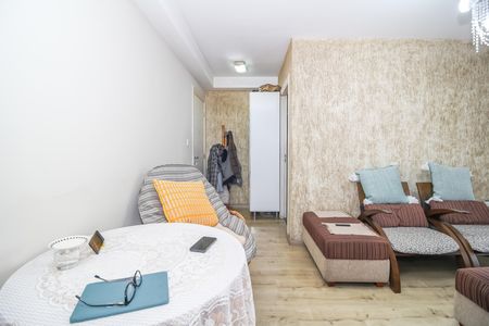 Apartamento à venda com 70m², 3 quartos e 1 vaga Apartamento à venda com 70m², 3 quartos e 1 vagaSala