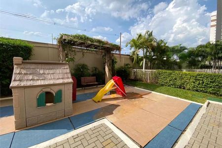 Apartamento à venda com 70m², 3 quartos e 1 vaga Apartamento à venda com 70m², 3 quartos e 1 vagaÁrea comum