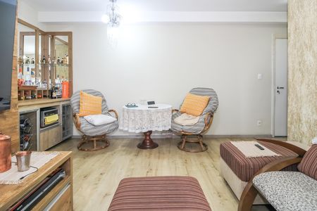 Apartamento à venda com 70m², 3 quartos e 1 vaga Apartamento à venda com 70m², 3 quartos e 1 vagaSala