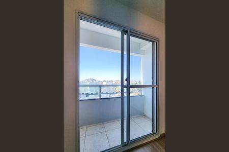 Varanda  de apartamento à venda com 2 quartos, 46m² em Santo Cristo, Rio de Janeiro