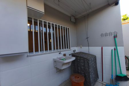 Área de Serviço de casa para alugar com 3 quartos, 105m² em Parque Jambeiro, Campinas