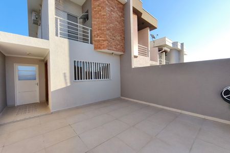 Quintal - Garagem de casa para alugar com 3 quartos, 105m² em Parque Jambeiro, Campinas