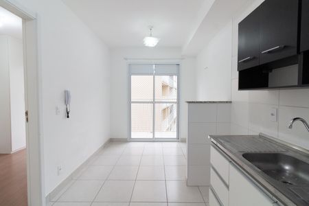 Apartamento para alugar com 1 quarto, 32m² em Ferreira, São Paulo