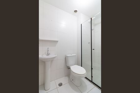 Banheiro de apartamento para alugar com 1 quarto, 32m² em Ferreira, São Paulo