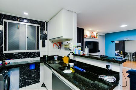 Apartamento à venda com 45m², 2 quartos e 1 vagaCozinha 