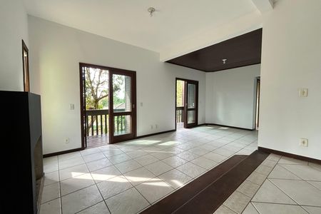 Sala  de casa para alugar com 5 quartos, 250m² em Lagoa da Conceição, Florianópolis