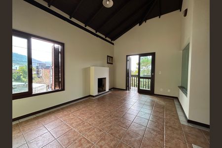 Casa para alugar com 5 quartos, 250m² em Lagoa da Conceição, Florianópolis