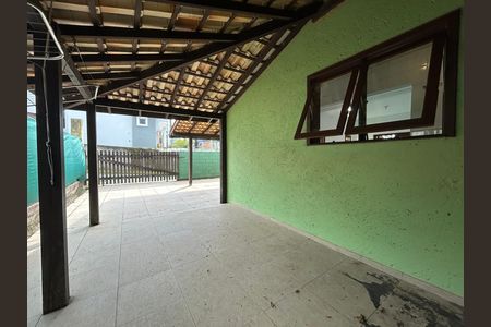 Garagem de casa para alugar com 5 quartos, 250m² em Lagoa da Conceição, Florianópolis