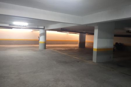 Garagem de apartamento à venda com 2 quartos, 150m² em Santa Maria, São Caetano do Sul