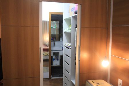 Closet da suíte de apartamento à venda com 2 quartos, 150m² em Santa Maria, São Caetano do Sul