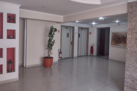 Hall social de apartamento à venda com 2 quartos, 150m² em Santa Maria, São Caetano do Sul