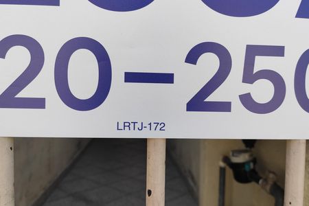 Placa de casa para alugar com 1 quarto, 45m² em Parque Sao Luis, São Paulo