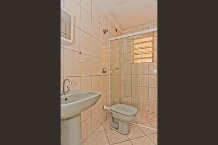 Banheiro de casa para alugar com 1 quarto, 45m² em Parque Sao Luis, São Paulo