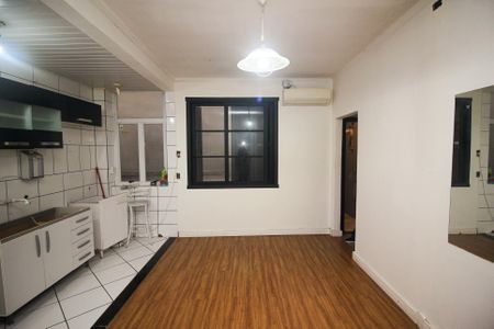 Sala de apartamento para alugar com 2 quartos, 47m² em Centro Histórico, Porto Alegre