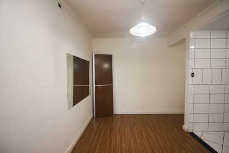 Apartamento à venda com 47m², 2 quartos e sem vaga Apartamento à venda com 47m², 2 quartos e sem vagaSala