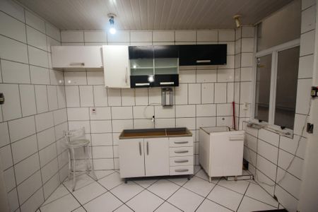 Cozinha e Área de Serviço de apartamento para alugar com 2 quartos, 47m² em Centro Histórico, Porto Alegre