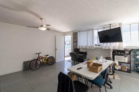 Sala de apartamento à venda com 3 quartos, 64m² em Parque Cecap, Guarulhos