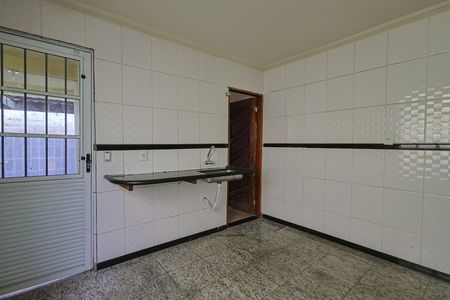 Apartamento para alugar com 2 quartos, 80m² em Bom Jesus, Contagem