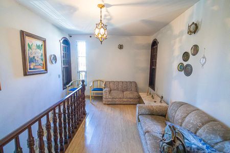 sala de casa para alugar com 3 quartos, 180m² em Alto Caiçaras, Belo Horizonte