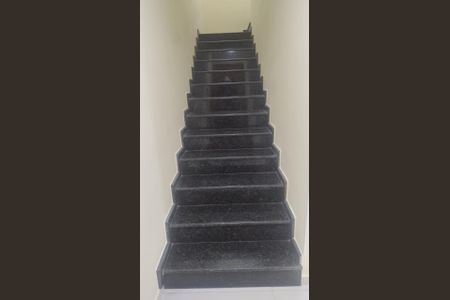 Área comum de casa para alugar com 4 quartos, 260m² em Centro, Contagem