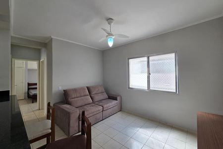 Sala de apartamento para alugar com 2 quartos, 65m² em Guilhermina, Praia Grande
