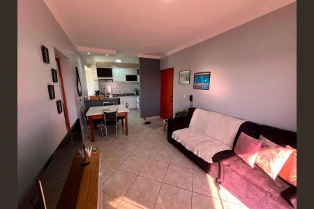 Apartamento para alugar com 60m², 2 quartos e 1 vagaSala
