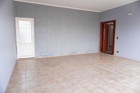 Garagem de casa para alugar com 3 quartos, 200m² em Santa Cruz, Americana
